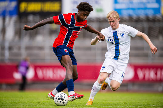 Tobias Saliou Moi Séne of Norway and Jesse Kilo of Finland