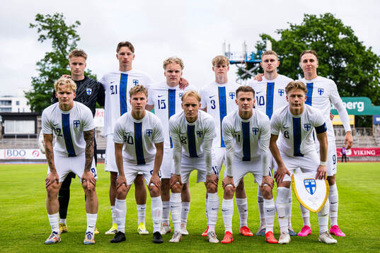 The starting eleven of Finland, from the top left; Aleksi