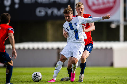 Onni Helén of Finland and Rasmus Holten of Norway