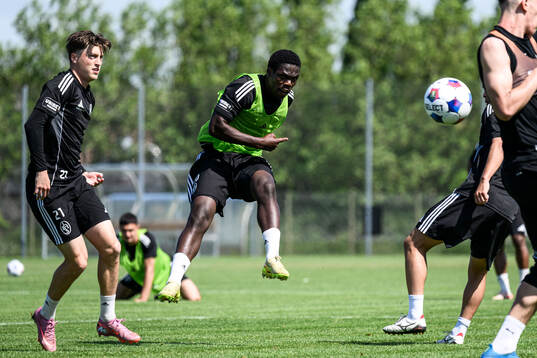 Kevin Jensen och Xavier Odhiambo