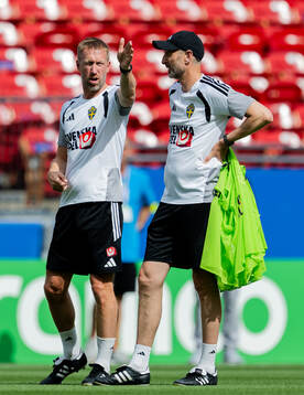 Head coach Graham Potter and assistant coach Andreas
