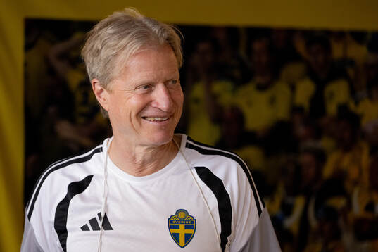 Team manager Stefan Pettersson of the Swedish men's