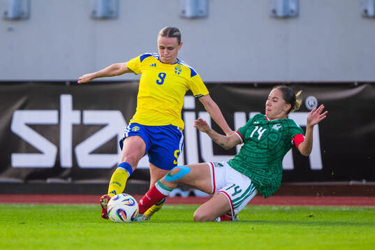 Maja Bodin of Sweden and Tanna Sánchez Carreto of Mexico