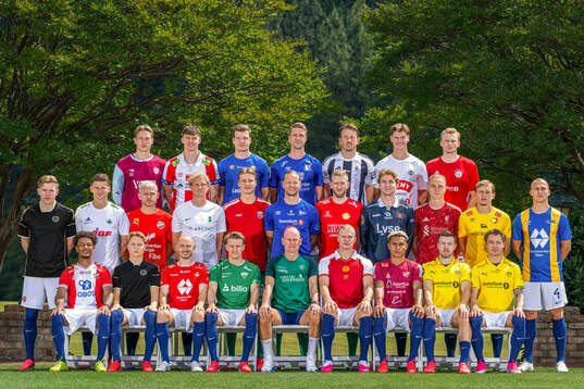 Picture has been retouched with four jerseys altered.) Head