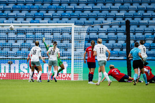 Barbara Dunst of Austria scores 2-1