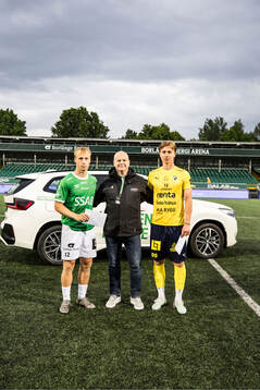 Brages Alex Mortensen och Ljungskiles Lukas Lindholm Corner