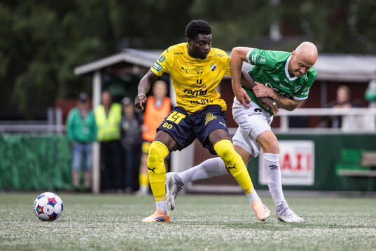 Ljungskiles Gideon Mensah och Brages Anton Lundin