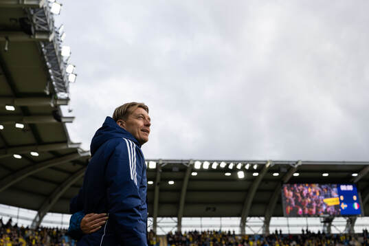 Head coach Tony Gustavsson of Sweden