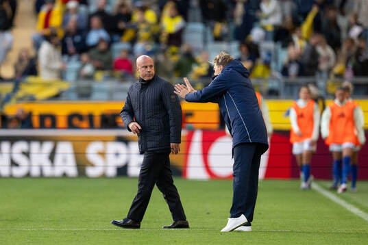Head coach Andrea Soncin of Italy and head coach Tony