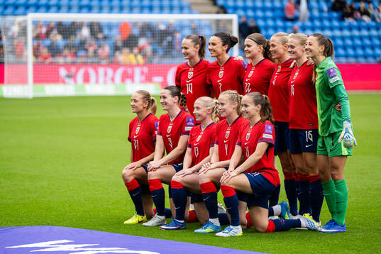 Starting eleven of Norway