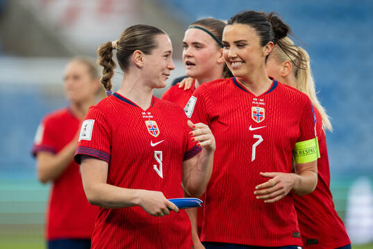 Elisabeth Terland and Ingrid Engen of Norway