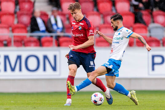 Östers Matias Tamminen och IFK Värnamos Noah Shamoun