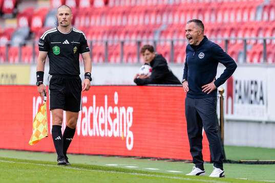 IFK Värnamos tränare Srdjan Tufegdzic