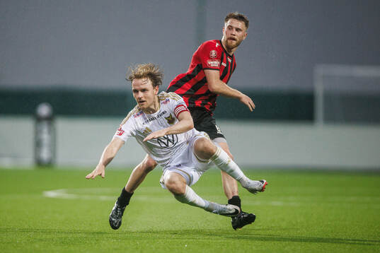 Östersunds Simon Marklund och Nordic Uniteds Teo Grönborg