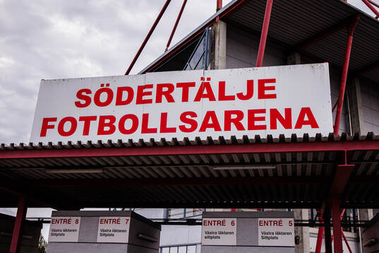 Exteriör av Södertälje Fotbollsarena
