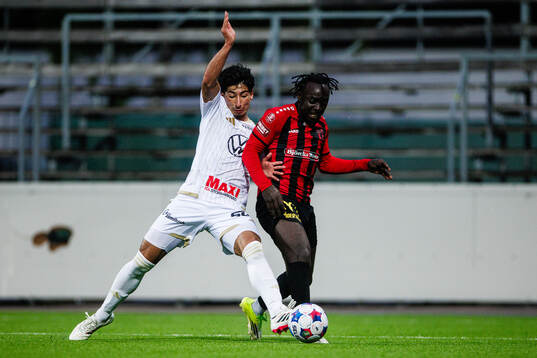Östersunds Abdulla Abodi Qasem och Nordic Uniteds Kalipha