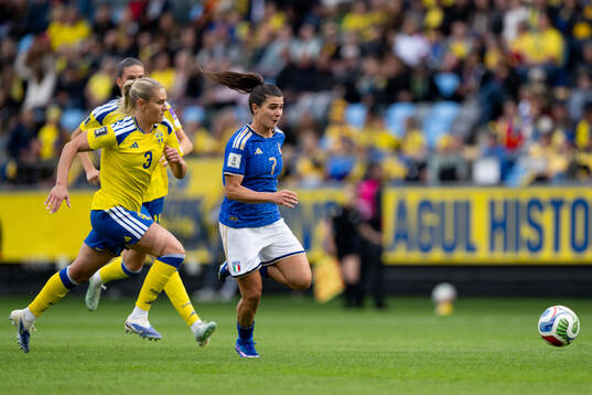 Amanda Nildén of Sweden and Sofia Cantore of Italy