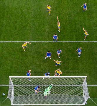 Hanna Lundkvist of Sweden celebrates