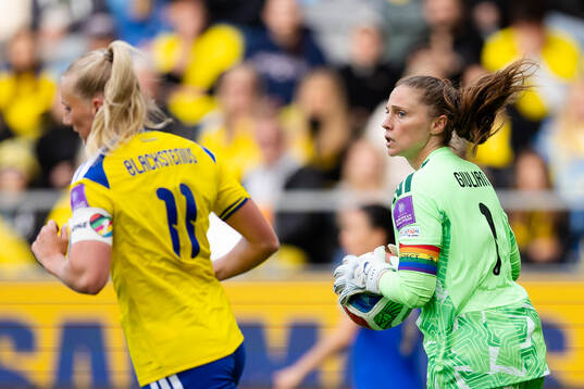 Goalkeeper Laura Giuliani of Italy