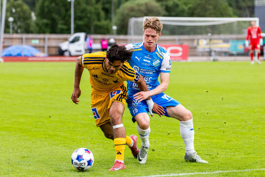 IFK Norrköpings Noel Sernelius och Oddevolds Elias Forsberg