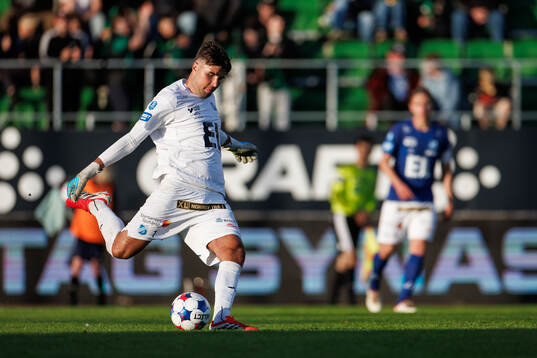 Norrbys målvakt Sebastian Banozic