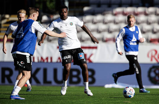 Örebros Manasse Kusu