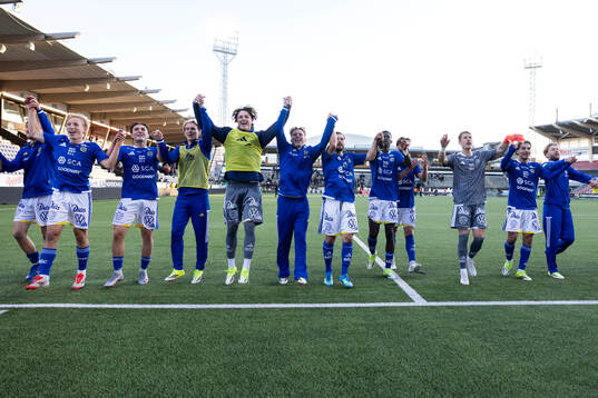 GIF Sundsvalls spelare jublar