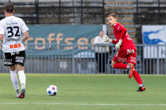 Örebros målvakt Jakub Ojrzynski