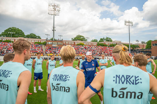 Bläddra bland fler bilder av Football, FIFA World Cup 2026, day -1, Norway, training