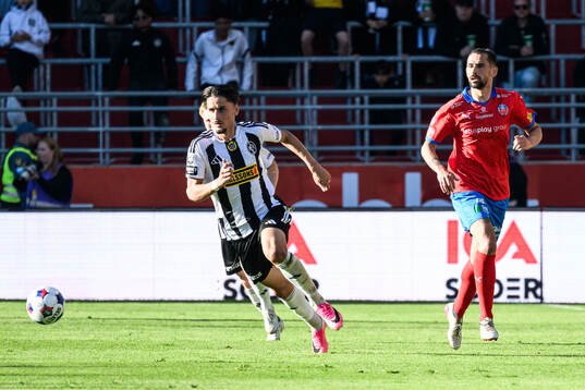 Landskronas Enes Hebibovic och Helsingborgs Loret Sadiku