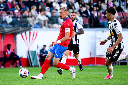 Helsingborgs Jakob Voelkerling Persson och Landskronas Enes