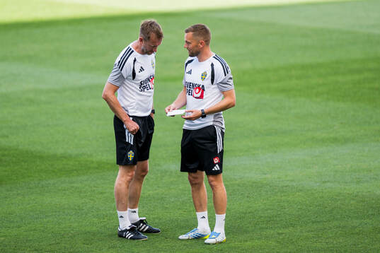 Head coach Graham Potter and Assistant coach Sebastian