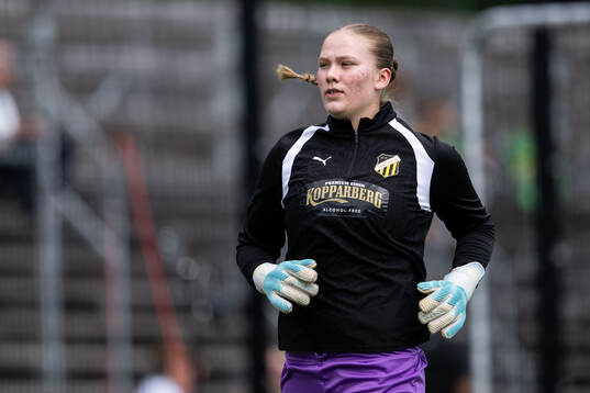 Häckens målvakt Hanna Karlsson