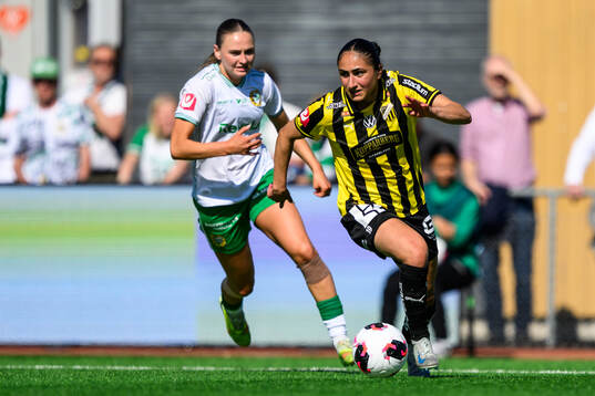 Hammarbys Vilde Hasund och Häckens Nesrin Akgun