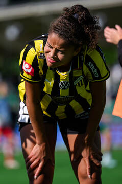 Häckens Felicia Schröder