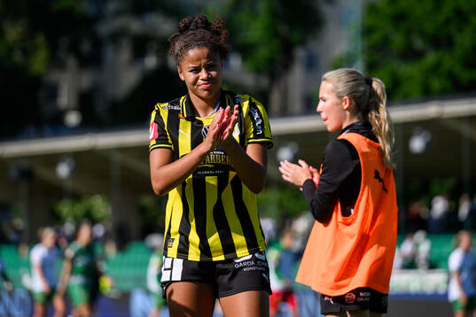 Häckens Felicia Schröder