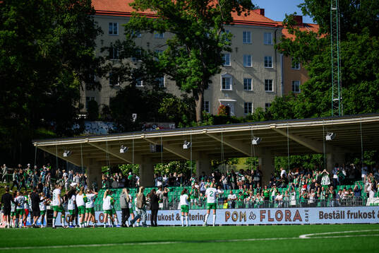 Hammarbys spelare tackar publiken