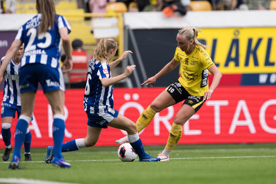 IFK Göteborgs Wilma Lantz och Elfsborgs Stina Jensen