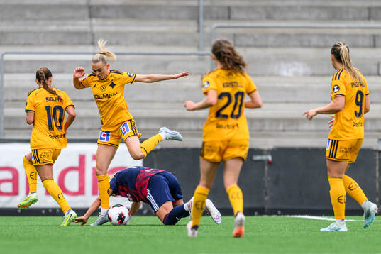 IFK Norrköpings Beatrice Persson och Rosengårds Molly