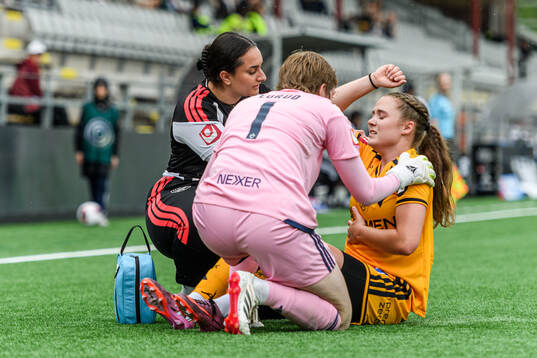 IFK Norrköpings Sigdis Eva Bárdardottir får vård och