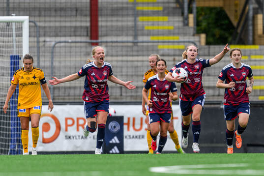Rosengårds Hanna Andersson jublar