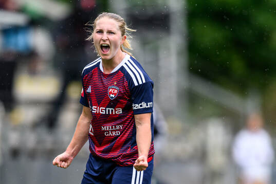 Rosengårds Hanna Andersson jublar