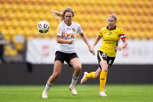 Enskedes Svea Löfvenberg och Elfsborgs Meja Harrysson