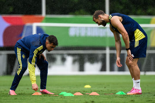 Yasin Ayari and Jesper Karlström of the Swedish national