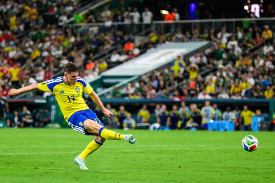 Viktor Gyökeres of Sweden scores 3-1