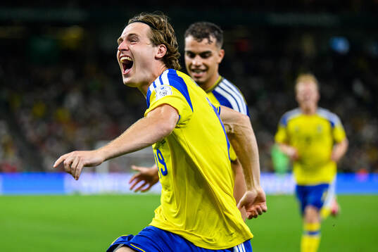 Mattias Svanberg of Sweden celebrates