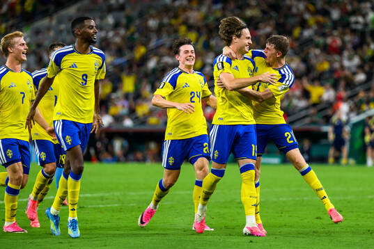 Lucas Bergvall, Alexander Isak, Elliot Stroud, Mattias