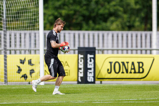 Falkenbergs målvakt Anton Andersson