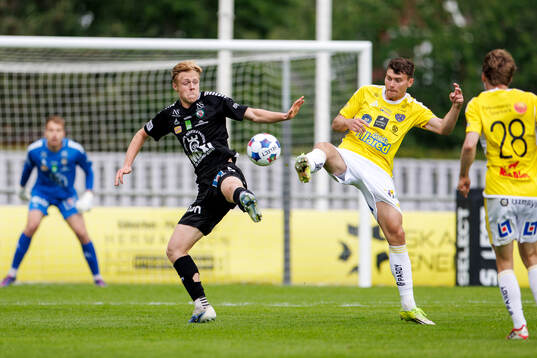 Örebros Victor Sandberg och Falkenbergs Albin Andersson