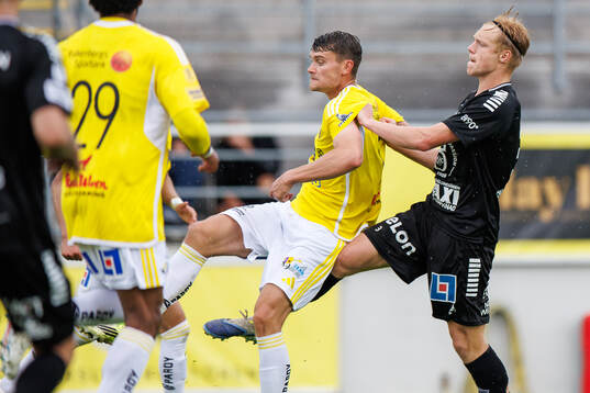 Falkenbergs Albin Andersson och Örebros Victor Sandberg